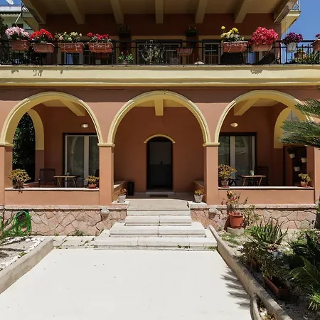Aloe Apartment